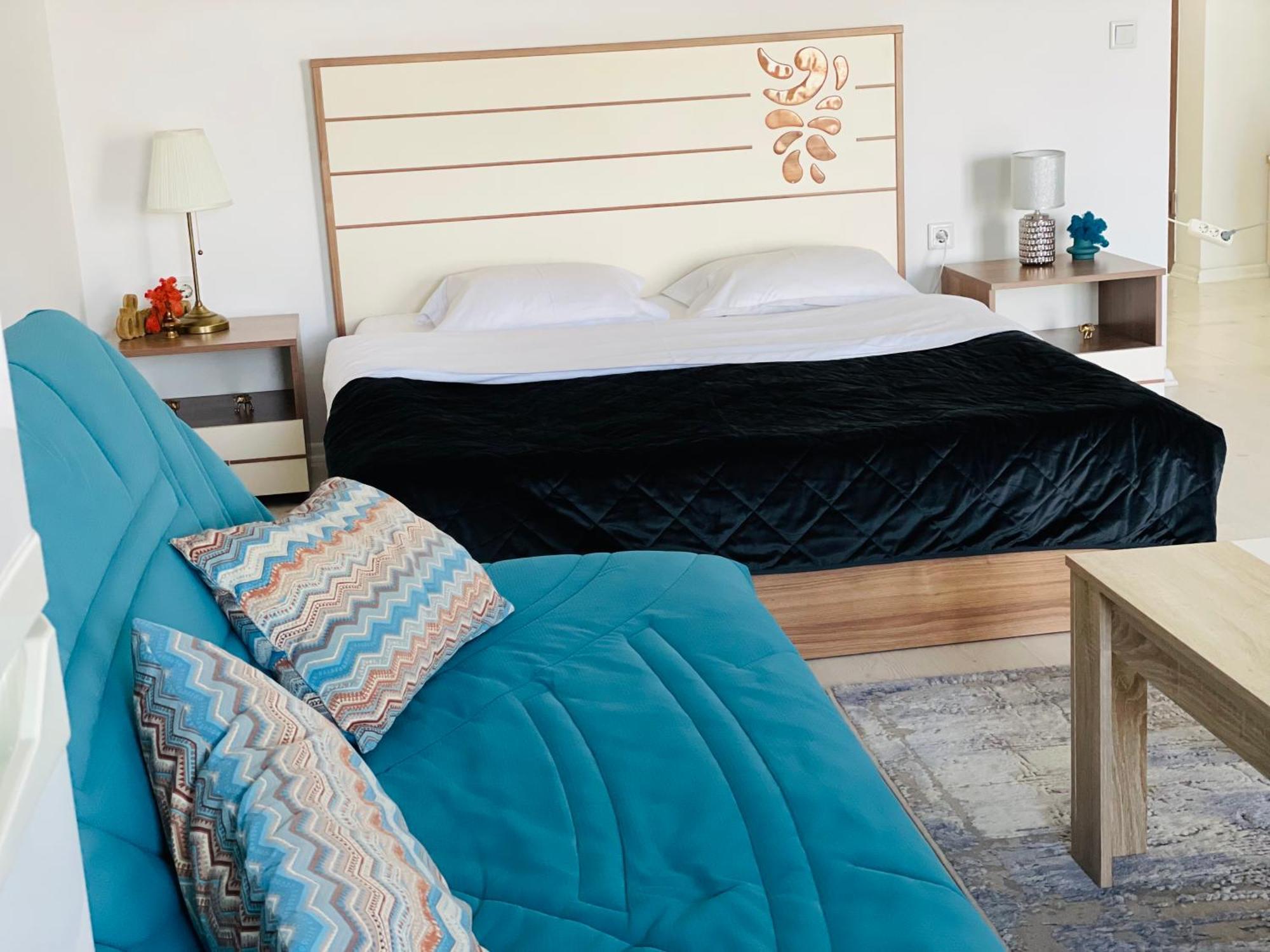 Airplane Plaza Apartment Otopeni Ngoại thất bức ảnh